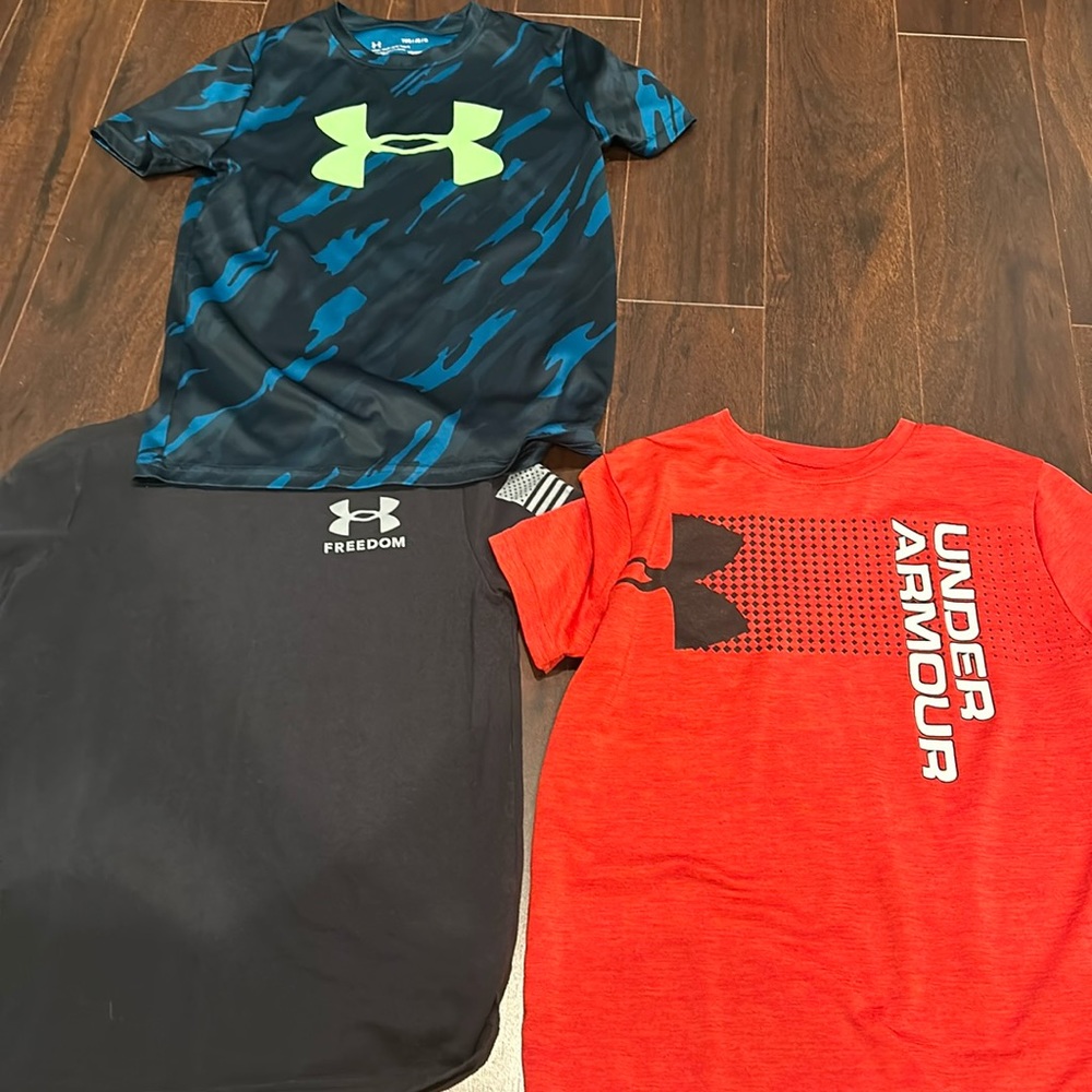 Under armour size medium